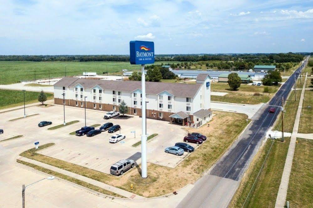 Baymont By Wyndham Jacksonville Exterior photo